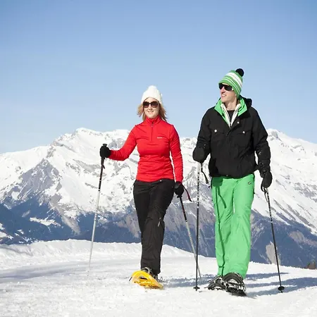 아파트 In A Location *