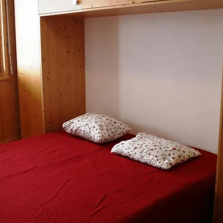 In A Location 아파트