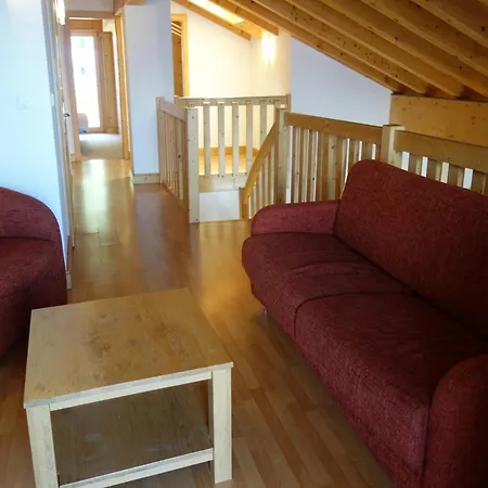 In A Location 베이소나츠