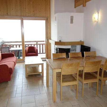 In A Location * 베이소나츠